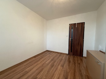 Prodej bytu 3+1 v osobním vlastnictví 72 m², Průhonice