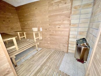 Sauna - Prodej domu 381 m², Dřešín