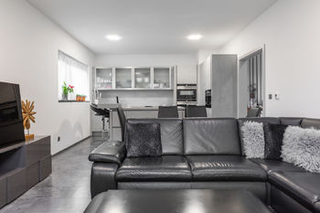 Prodej domu 322 m², Karlovy Vary