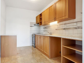 Pronájem bytu 1+kk v osobním vlastnictví 40 m², Praha 4 - Modřany