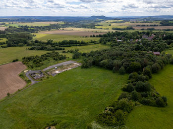 Prodej pozemku 9153 m², Žlutice