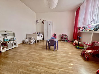 Pronájem bytu 3+1 v osobním vlastnictví 73 m², Praha 5 - Hlubočepy