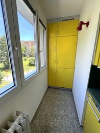 kuchyně - lednice - Prodej bytu 2+1 v osobním vlastnictví 49 m², Plzeň