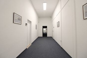 Pronájem kancelářských prostor 14 m², Praha 7 - Holešovice