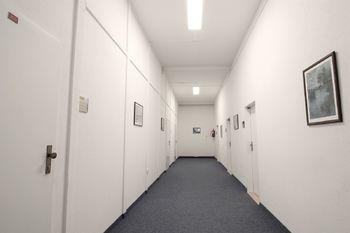 Pronájem kancelářských prostor 14 m², Praha 7 - Holešovice