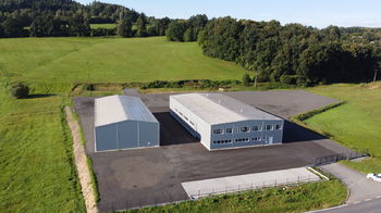 Pronájem výrobních prostor 1400 m², Husinec