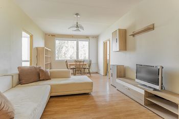  Obývací pokoj. - Pronájem bytu 4+1 v osobním vlastnictví 82 m², Jindřichův Hradec