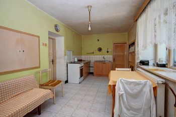 Prodej zemědělského objektu 1280 m², Letovice