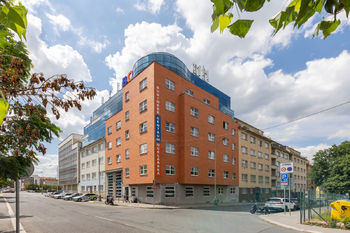 Prodej bytu 3+1 v osobním vlastnictví 52 m², Praha 9 - Libeň