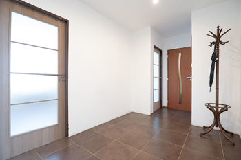 Prodej bytu 3+kk v osobním vlastnictví 67 m², Praha 4 - Podolí