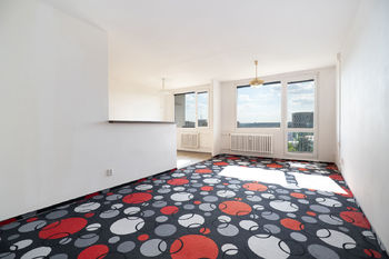 Prodej bytu 3+kk v osobním vlastnictví 67 m², Praha 4 - Podolí