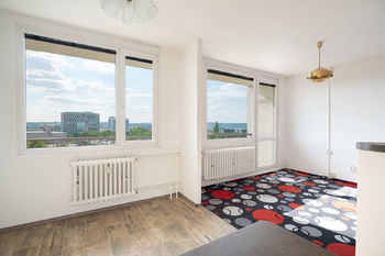 Prodej bytu 3+kk v osobním vlastnictví 67 m², Praha 4 - Podolí