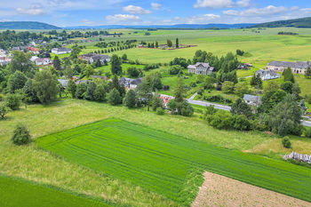 Prodej pozemku 2001 m², Třebařov