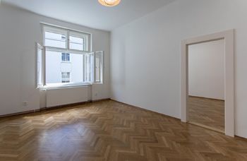 Pronájem kancelářských prostor 111 m², Praha 1 - Nové Město