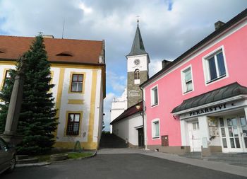 Bernartice jsou jen 2 km od Borovan. - Prodej pozemku 1682 m², Borovany