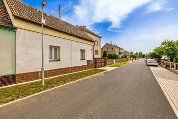 Prodej domu 109 m², Lenešice