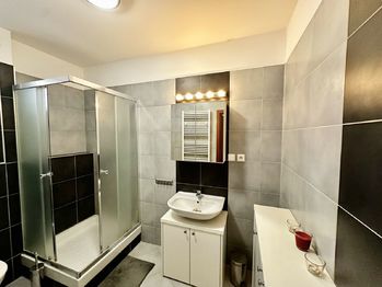 Prodej bytu 2+kk v osobním vlastnictví 51 m², Praha 10 - Vršovice