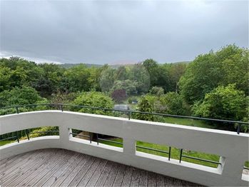 balkon - Pronájem bytu 3+kk v osobním vlastnictví 100 m², Praha 4 - Krč