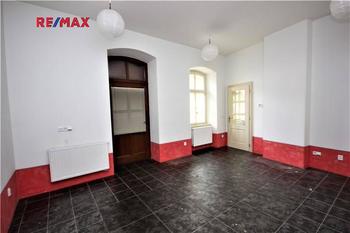 Pronájem obchodních prostor 34 m², Tábor