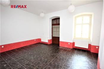 Pronájem obchodních prostor 34 m², Tábor