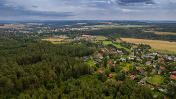 Prodej pozemku 826 m², Mníšek pod Brdy