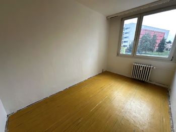 Ložnice - Prodej bytu 4+1 v osobním vlastnictví 82 m², Praha 9 - Horní Počernice