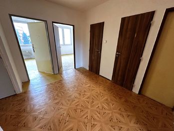 Hala - Prodej bytu 4+1 v osobním vlastnictví 82 m², Praha 9 - Horní Počernice