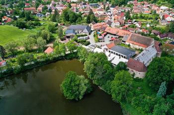 Prodej historického objektu 2400 m², Jistebnice