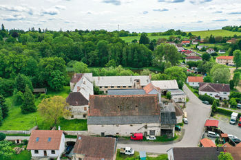 Prodej historického objektu 2400 m², Jistebnice