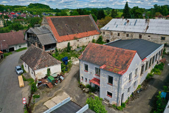 Prodej historického objektu 2400 m², Jistebnice