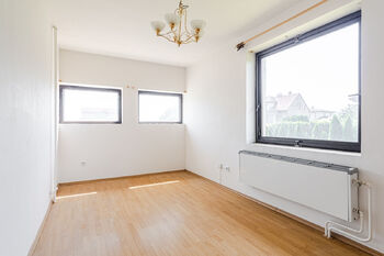 Prodej domu 123 m², Jirny