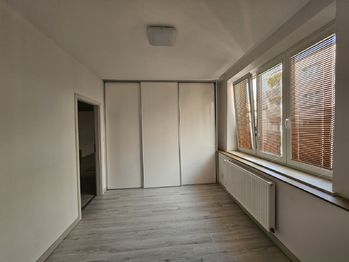 Pronájem bytu 1+1 v družstevním vlastnictví 50 m², Český Těšín