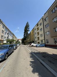 Pronájem bytu 1+kk v osobním vlastnictví 28 m², Praha 4 - Michle