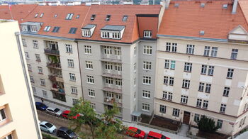 Prodej bytu 2+kk v osobním vlastnictví 44 m², Praha 10 - Vršovice