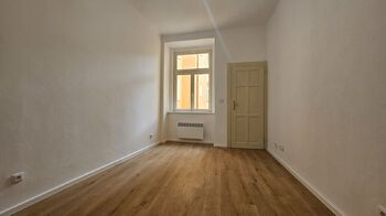 Prodej bytu 2+kk v osobním vlastnictví 44 m², Praha 10 - Vršovice