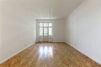 Prodej bytu 2+kk v osobním vlastnictví 55 m², Praha 10 - Vršovice