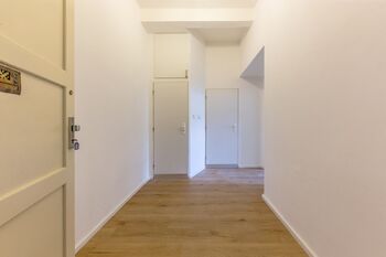 Prodej bytu 2+kk v osobním vlastnictví 44 m², Praha 10 - Vršovice