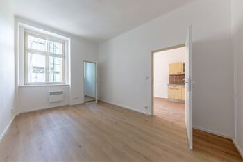 Prodej bytu 2+kk v osobním vlastnictví 44 m², Praha 10 - Vršovice