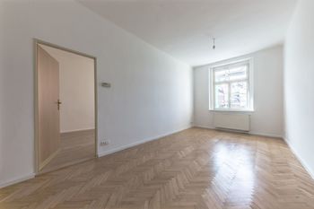 Prodej bytu 2+kk v osobním vlastnictví 43 m², Praha 10 - Vršovice