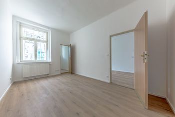 Prodej bytu 2+kk v osobním vlastnictví 43 m², Praha 10 - Vršovice