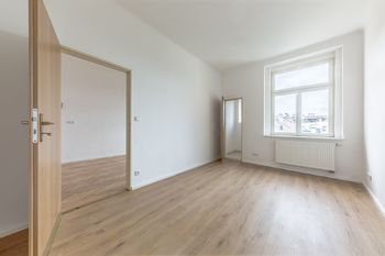 Prodej bytu 2+kk v osobním vlastnictví 44 m², Praha 10 - Vršovice