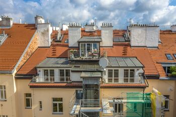 Prodej bytu 2+kk v osobním vlastnictví 70 m², Praha 10 - Vršovice