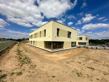 Pronájem kancelářských prostor 550 m², Velká Bíteš