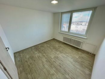 Pronájem bytu 3+1 v osobním vlastnictví 69 m², Břeclav