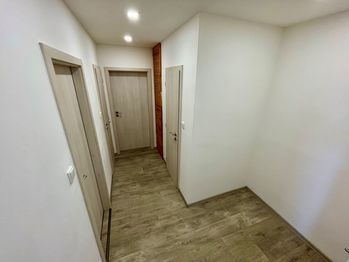 Pronájem bytu 3+1 v osobním vlastnictví 69 m², Břeclav