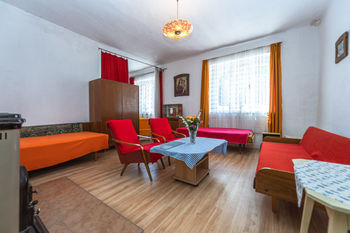 obývací pokoj - Prodej chaty / chalupy 109 m², Kdousov