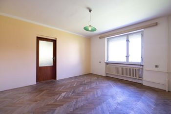 Prodej domu 270 m², Doubravník