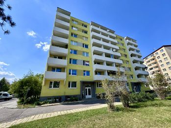 Prodej bytu 3+1 v osobním vlastnictví 62 m², Štítary