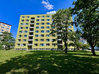 Prodej bytu 1+1 v osobním vlastnictví 31 m², Znojmo