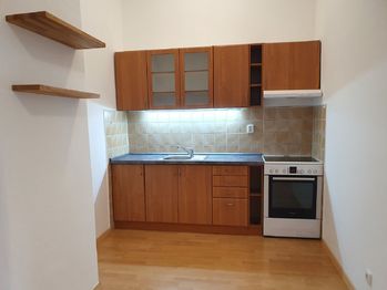 kuchyňská linka - Pronájem bytu 2+kk v osobním vlastnictví 37 m², Jablonec nad Nisou